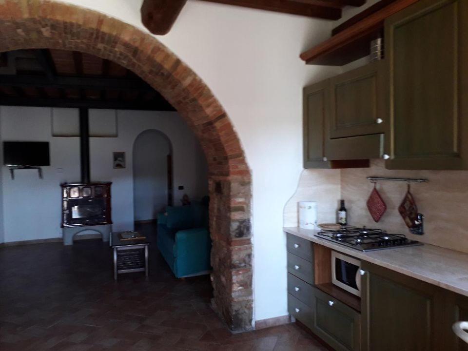 Agriturismo Alle Rose Вольтерра Экстерьер фото