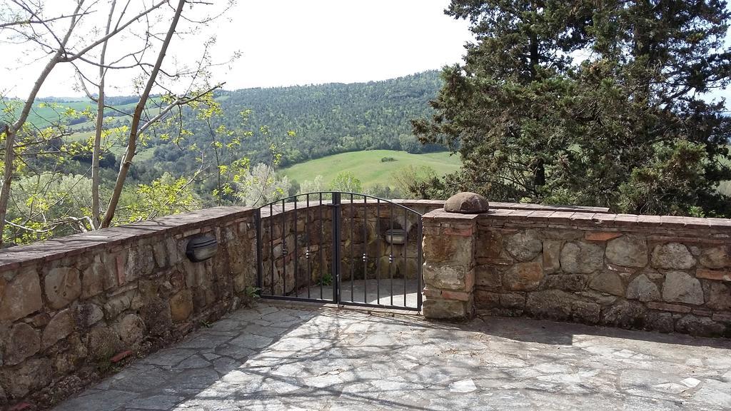 Agriturismo Alle Rose Вольтерра Экстерьер фото